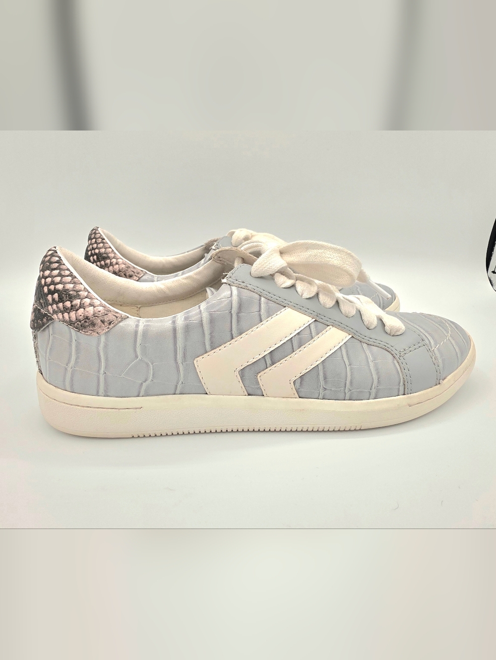 Dolce Vita Niel Gray Sneakers with Pink Snake-Print Heel Accent - Picture 4 of 9